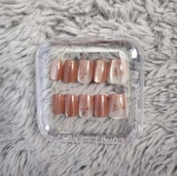 Copper cute nails
