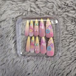 LOVE nails